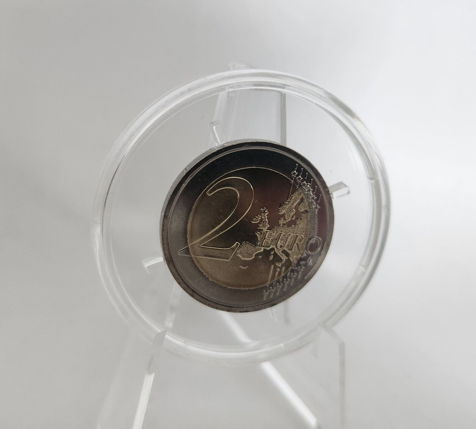 Capsule.2euro.FRVA.jpg